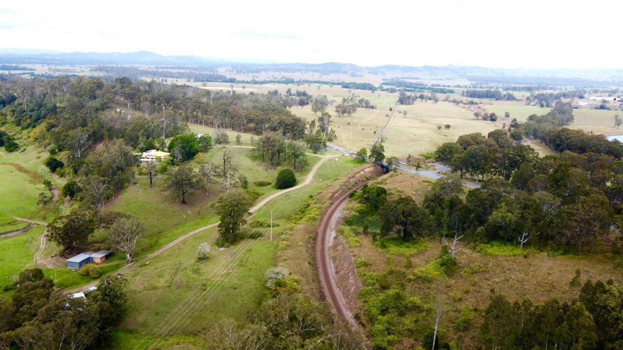 Farm stay Carriageway Retreat - Unique Red Rattler Carriages And Units *
